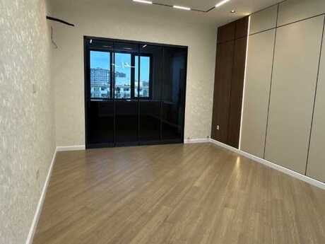 3-комн. новостройка - м. Иншаатчылар - 105 м²