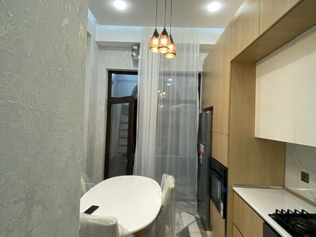 Elan №6368342 - Bakı, Nəriman Nərimanov m., 2 otaqlı, 50 m², 15/18 mərtəbə