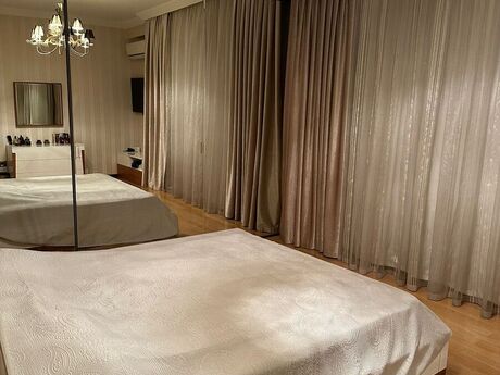4 otaqlı yeni tikili - 28 May m. - 205 m²