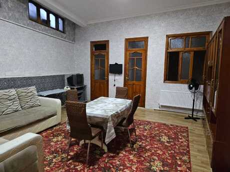 Elan №6368359 - Bakı, 8 Noyabr m., 3 otaqlı, 100 m²