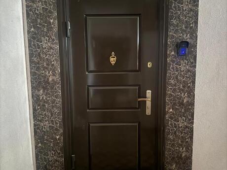 3-комн. новостройка - м. 20 января - 93 м²