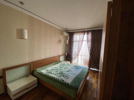 3-room apartment, 126 m², Nəriman Nərimanov: 390 000 ₼ 5