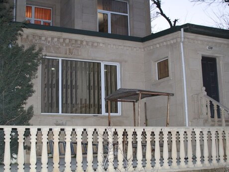 Bayılda 4 otaqlı həyət evi kirayə verilir, 180 m², 1 290 AZN/ay, şəkil 3 / 12
