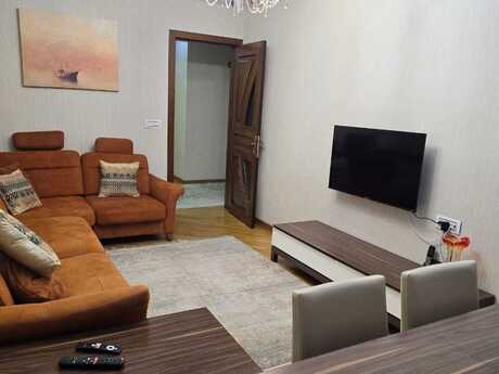 Elan №6368400 - Bakı, Xalqlar Dostluğu m., 5 otaqlı, 115 m², 4/9 mərtəbə