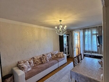 Elan №6368432 - Bakı, Qara Qarayev m., 3 otaqlı, 75 m², 5/5 mərtəbə