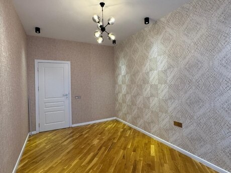3-комн. новостройка - м. Ази Асланов - 102 м²