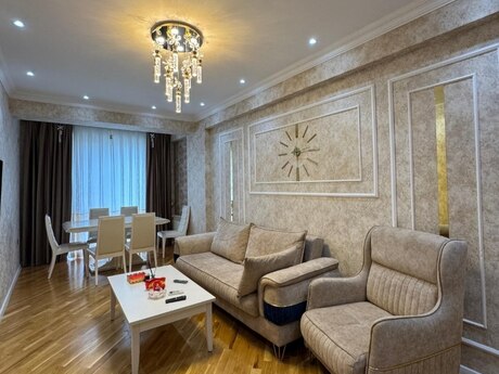 3-комн. новостройка - м. Ази Асланов - 102 м²