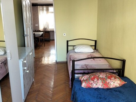 Elan №6368465 - Bakı, İnşaatçılar m., 3 otaqlı, 70 m², 5/5 mərtəbə