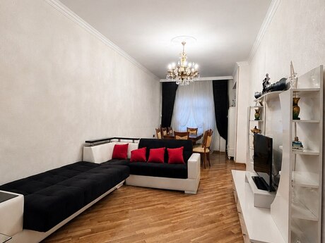 3 otaqlı yeni tikili - İnşaatçılar m. - 126 m²