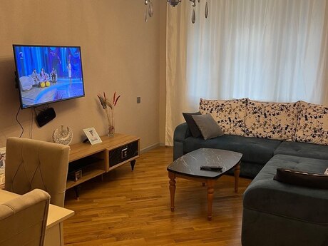 Объявление №6368601 - Баку, м. Мемар Аджеми, 3-комн., 80 м², 4/5 этаж