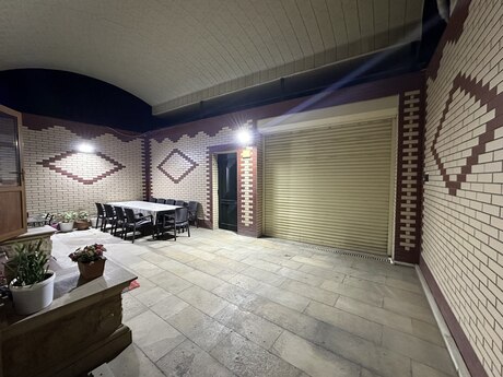 7 otaqlı həyət evi/bağ evi - Biləcəri q. - 300 m²