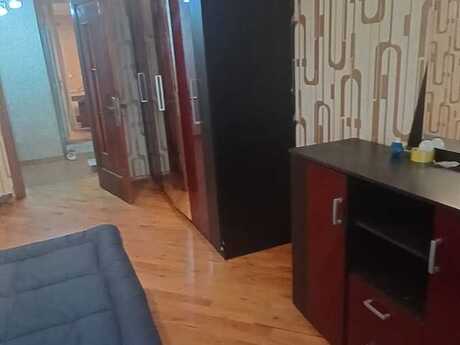 3-комн. вторичка - м. Элмляр Академиясы - 75 м²