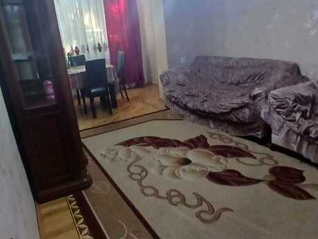 3-комн. вторичка - м. Элмляр Академиясы - 75 м²