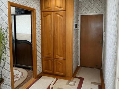 3-комн. вторичка - м. Ази Асланов - 70 м²