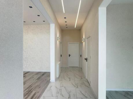 4 otaqlı həyət evi/bağ evi - Şüvəlan q. - 130 m²