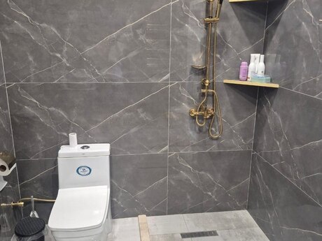 6-комн. дом/дача - пос. Ени Романы - 186.4 м²