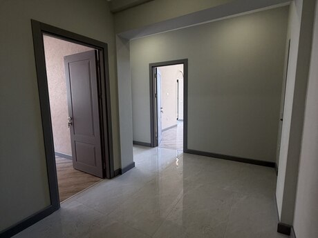 3 otaqlı yeni tikili - 7-ci mikrorayon q. - 83 m²