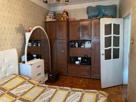 4 otaqlı köhnə tikili - Sumqayıt - 95 m²