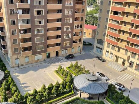 Elan №6368826 - Bakı, 28 May m., 4 otaqlı, 185.5 m², 12/17 mərtəbə