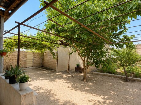 5 otaqlı həyət evi/bağ evi - Sumqayıt - 325 m²