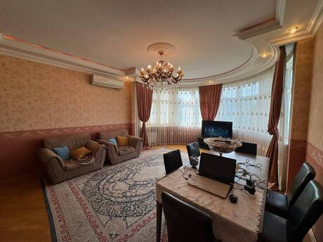 3 otaqlı mənzil, 120 m², 28 May: 320 000 ₼ 3