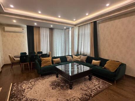 4 otaqlı mənzil, 140 m², 28 May: 550 000 ₼ 5