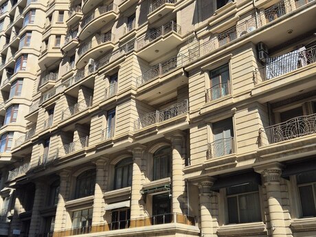 Elan №6369055 - Bakı, Sahil m., 4 otaqlı, 250 m², 9/16 mərtəbə