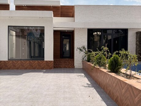 Şüvəlanda 4 otaqlı həyət evi satılır, 160 m², 265 000 AZN, şəkil 2 / 12