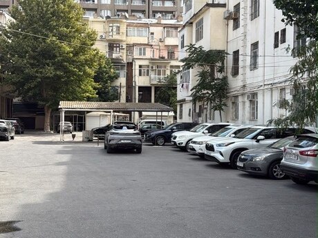 3 otaqlı mənzil, 68 m², 28 May: 265 000 ₼ 3