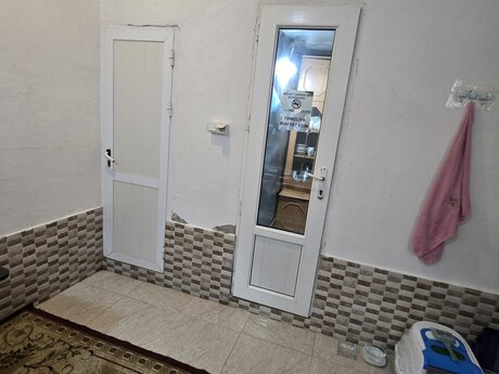 1 otaqlı həyət evi/bağ evi - Biləcəri q. - 20 m²
