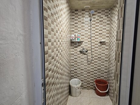1 otaqlı həyət evi/bağ evi - Biləcəri q. - 20 m²