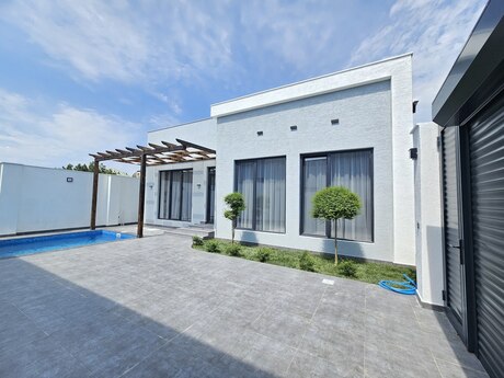 4-комн. дом/дача - пос. Мардакан - 140 м²
