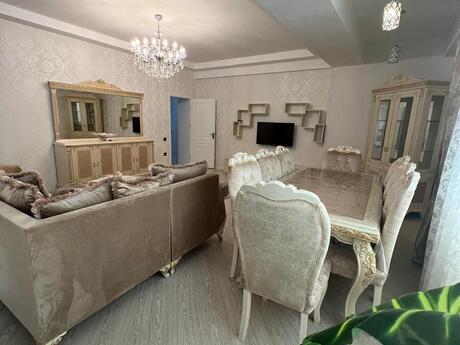 3-комн. новостройка - Насиминский  р. - 130 м²