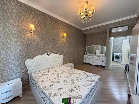 Kirayə 4 otaqlı mənzil, 170 m², Ağ şəhər: 1 600 ₼/ay 5