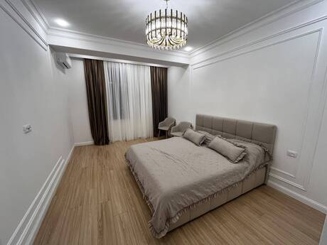 2 otaq · 80 m² · 8/18 mərtəbə, Badamdar