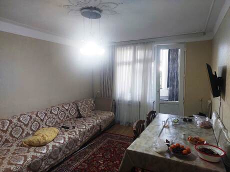 Elan №6369254 - Bakı, Elmlər Akademiyası m., 2 otaqlı, 44 m², 3/5 mərtəbə