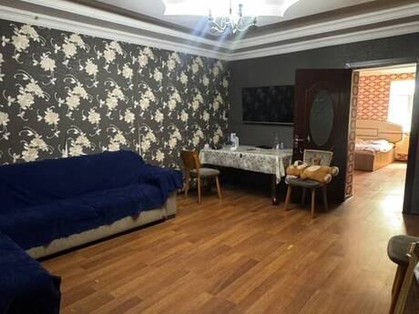 Elan №6369268 - Bakı, 8-ci mikrorayon q., 4 otaqlı, 120 m²
