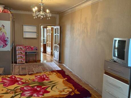 Elan №6369251 - Bakı, Azadlıq Prospekti m., 2 otaqlı, 65 m², 5/5 mərtəbə