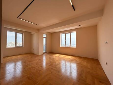 3 otaqlı yeni tikili - Badamdar q. - 147 m²