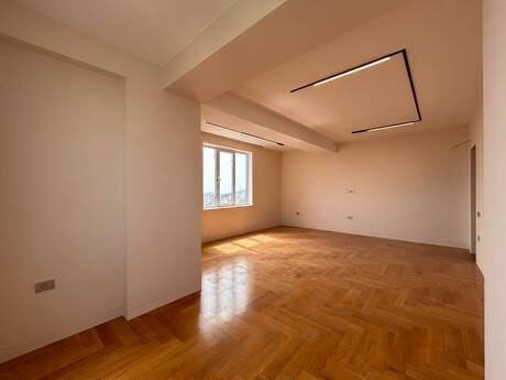 3 otaqlı yeni tikili - Badamdar q. - 147 m²