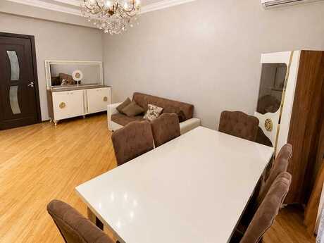 2-комн. новостройка - м. Иншаатчылар - 65 м²