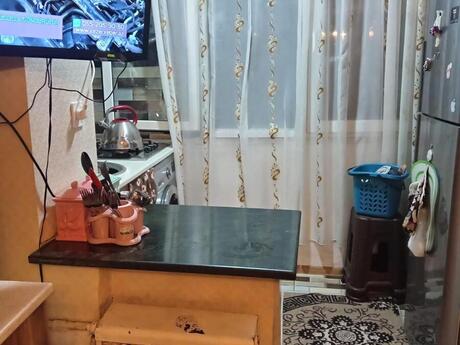 2 otaqlı mənzil, 45 m², 28 May: 128 000 ₼ 2