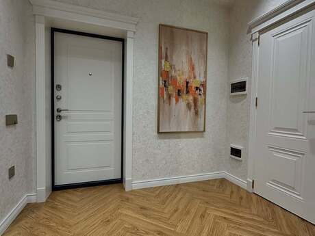 2-комн. новостройка - м. Низами - 80 м²