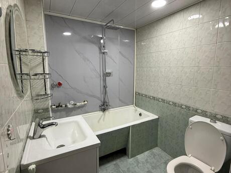 3 otaqlı köhnə tikili - Neftçilər m. - 90 m²