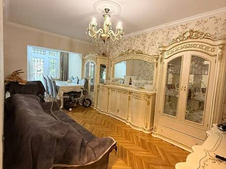 Объявление №6369561 - Баку, м. Насими, 2-комн., 70 м², 2/9 этаж