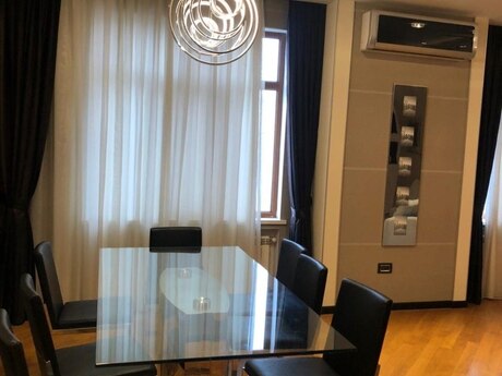 Kirayə 3 otaqlı mənzil, 160 m², Nərimanov: 1 200 ₼/ay 3