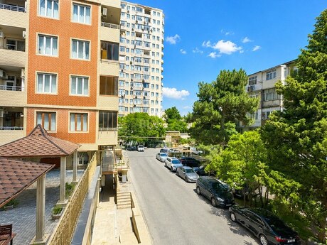 4-комнатная квартира, 163 м², Memar Əcəmi: 430 000 ₼ 4