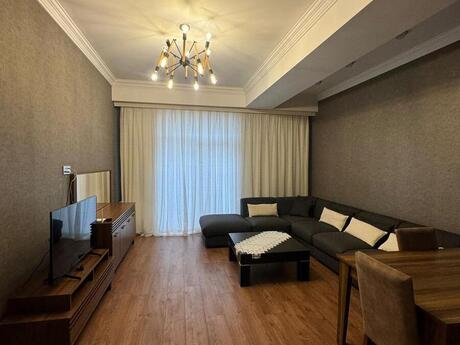 Elan №6369617 - Bakı, Şah İsmayıl Xətai m., 4 otaqlı, 150 m², 7/7 mərtəbə