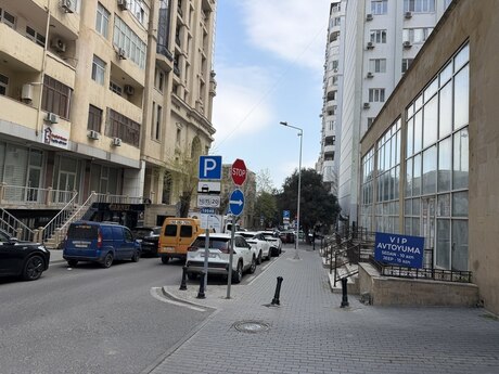 Объявление №6369647 - Баку, м. Низами, 4-комн., 200 м², 6/18 этаж