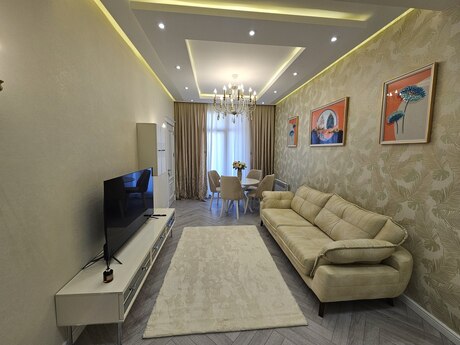 Elan №6369769 - Bakı, Gənclik m., 3 otaqlı, 100 m², 8/18 mərtəbə